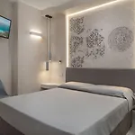 Πανσιόν Ilma Luxury 4*